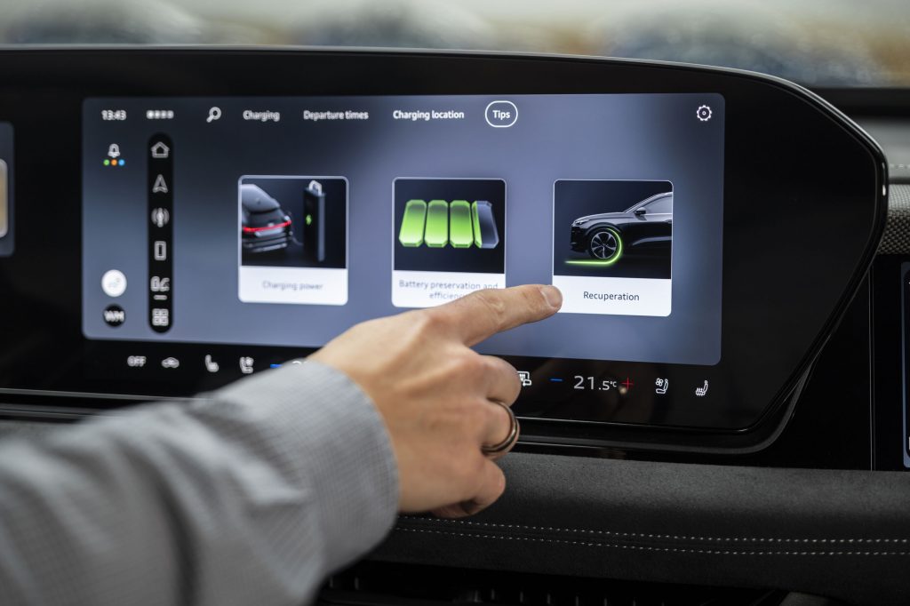 Updates for five Audi model series: more emotion, comfort, and features in store - Optimized recuperation allows braking to a standstill without switching to the friction brake – for greater range and comfort.